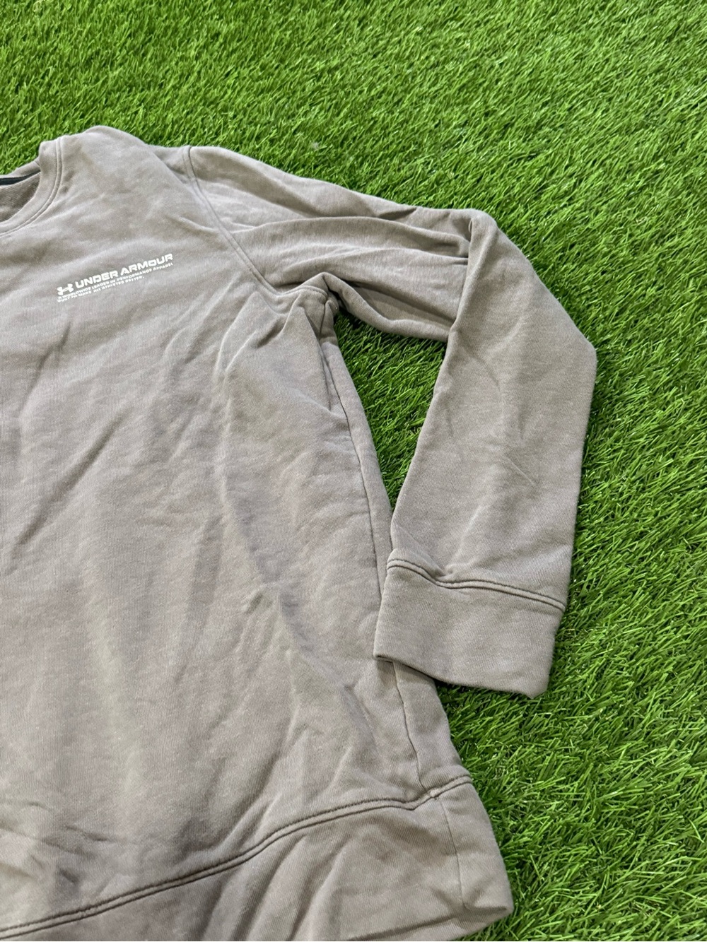 Under Armour Crewneck Sweatshirt - Picture 2 of 4